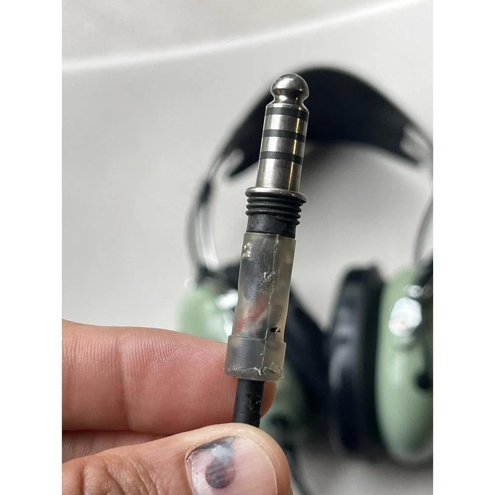 David Clark Aviation Headset Model H10-76 Untested